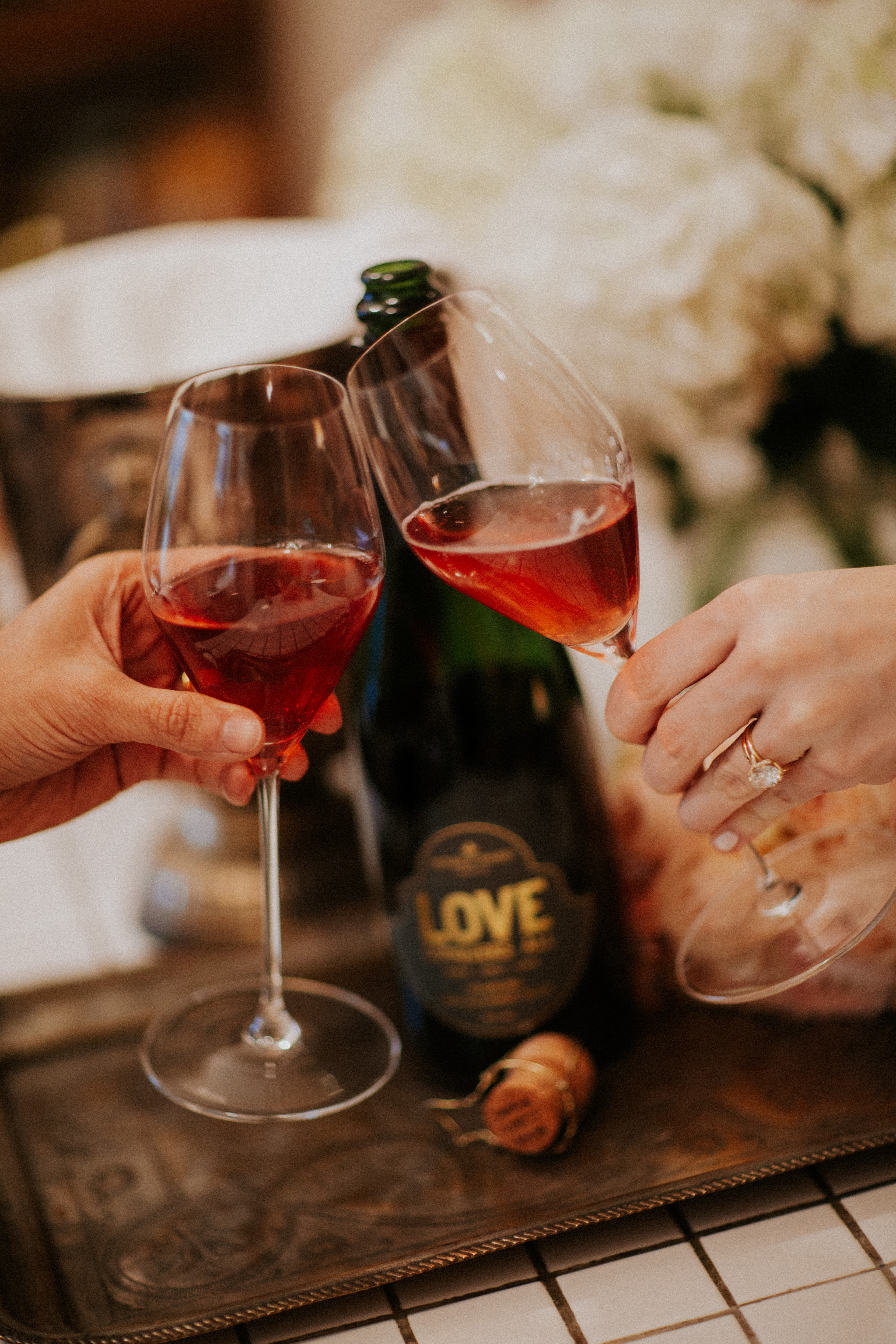 加拿大28 精選：Love Conquers All