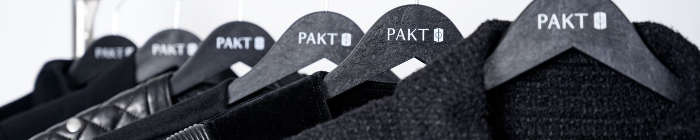 加拿大28 -wardrobe-service-1440x288.jpg