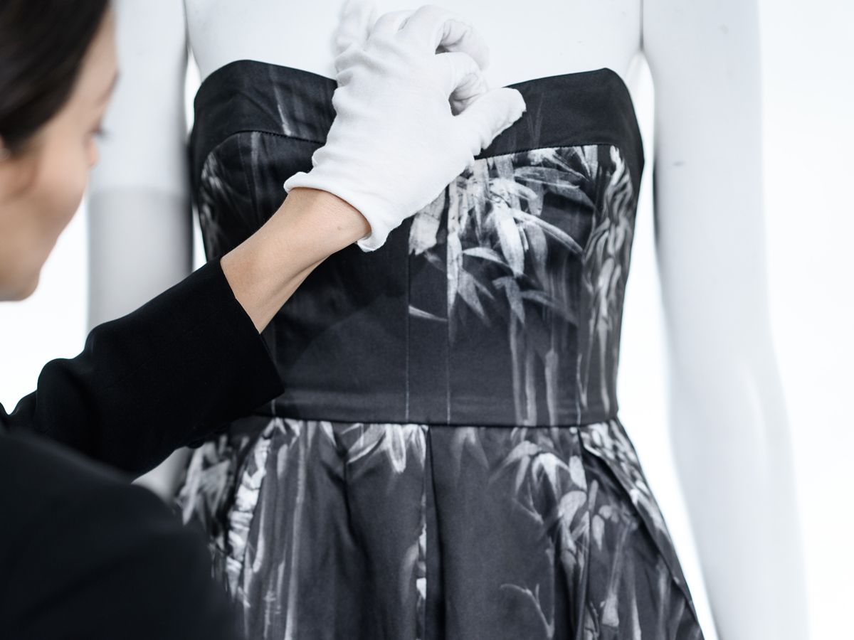 加拿大28 -wardrobe-service-digitise-web-1200x900.jpg