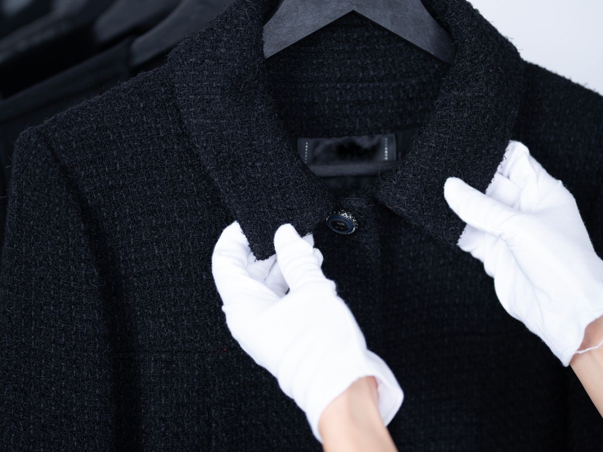 加拿大28 -wardrobe-service-white-glove-web-1200x900.jpg