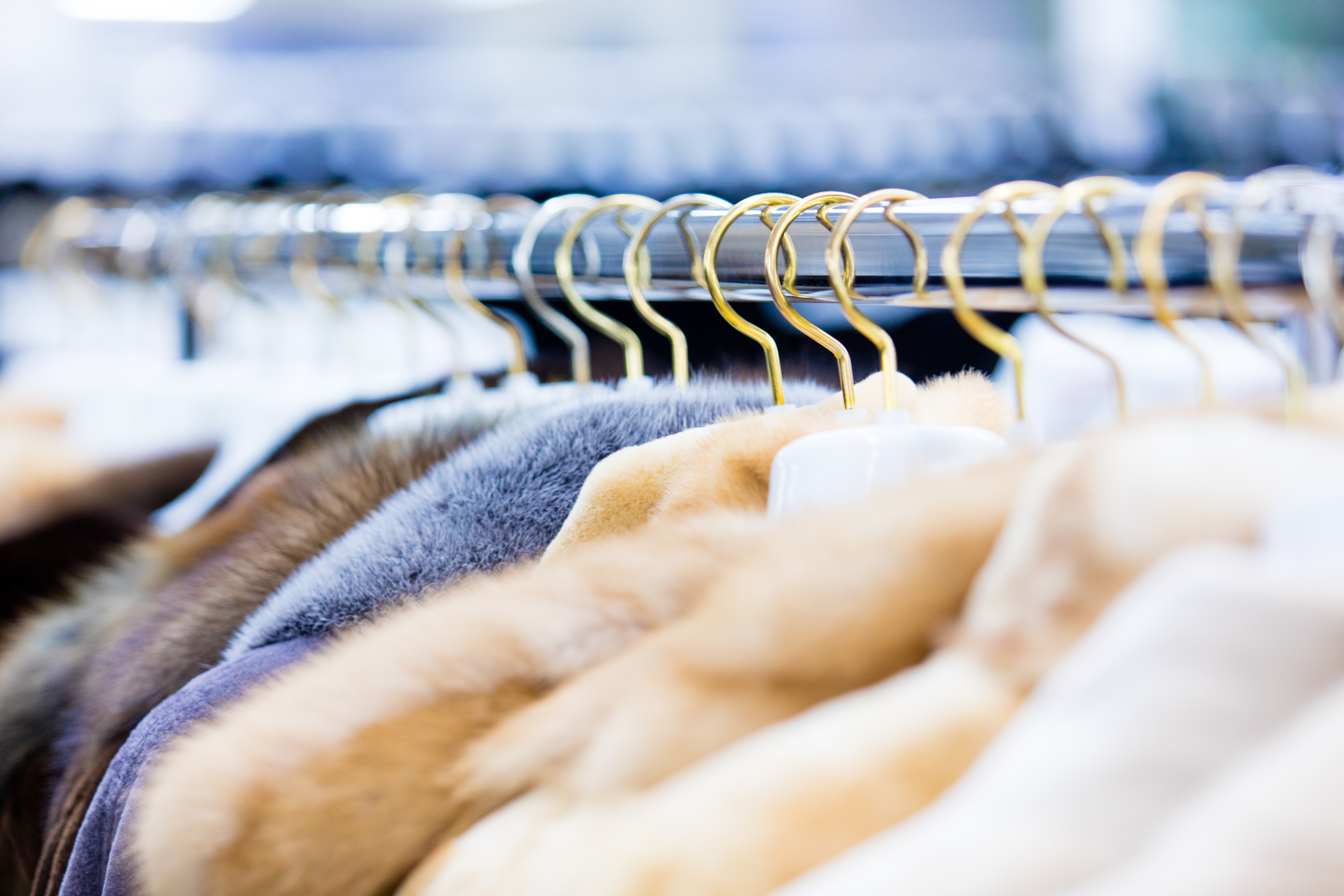 洗皮草會變形？一文了解皮草清洗、保養及收納的方法